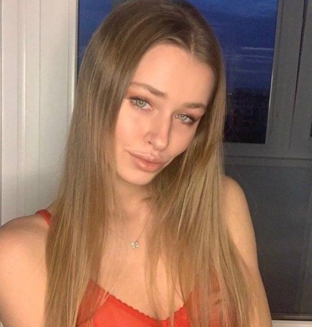 Лада привлекательная девушка из Петровск-забайкальский цена от 3000 руб